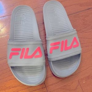 Women's Fila Slides